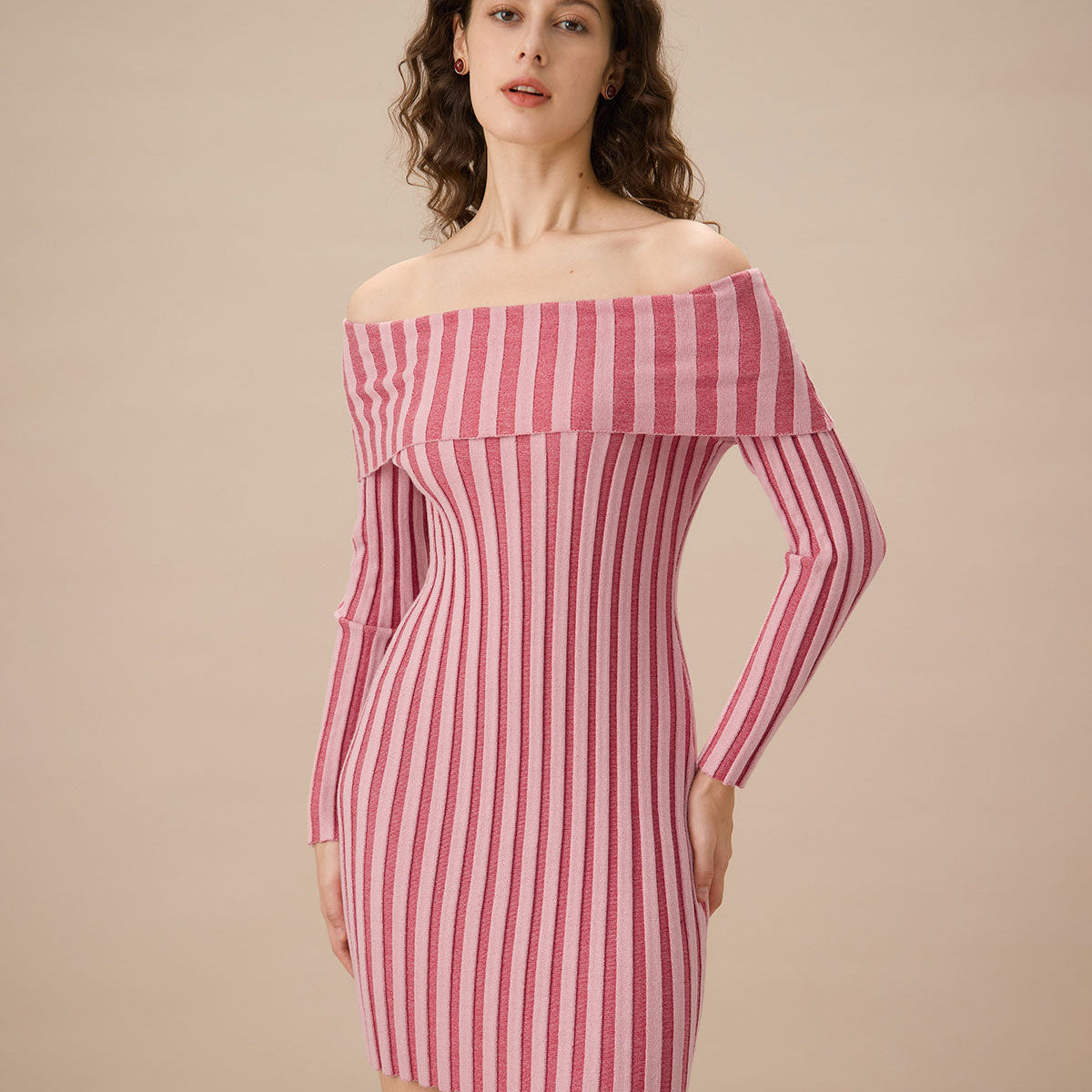 Belltoile™ Pembe Çizgili Omuzu Açık Bodycon Triko Elbise