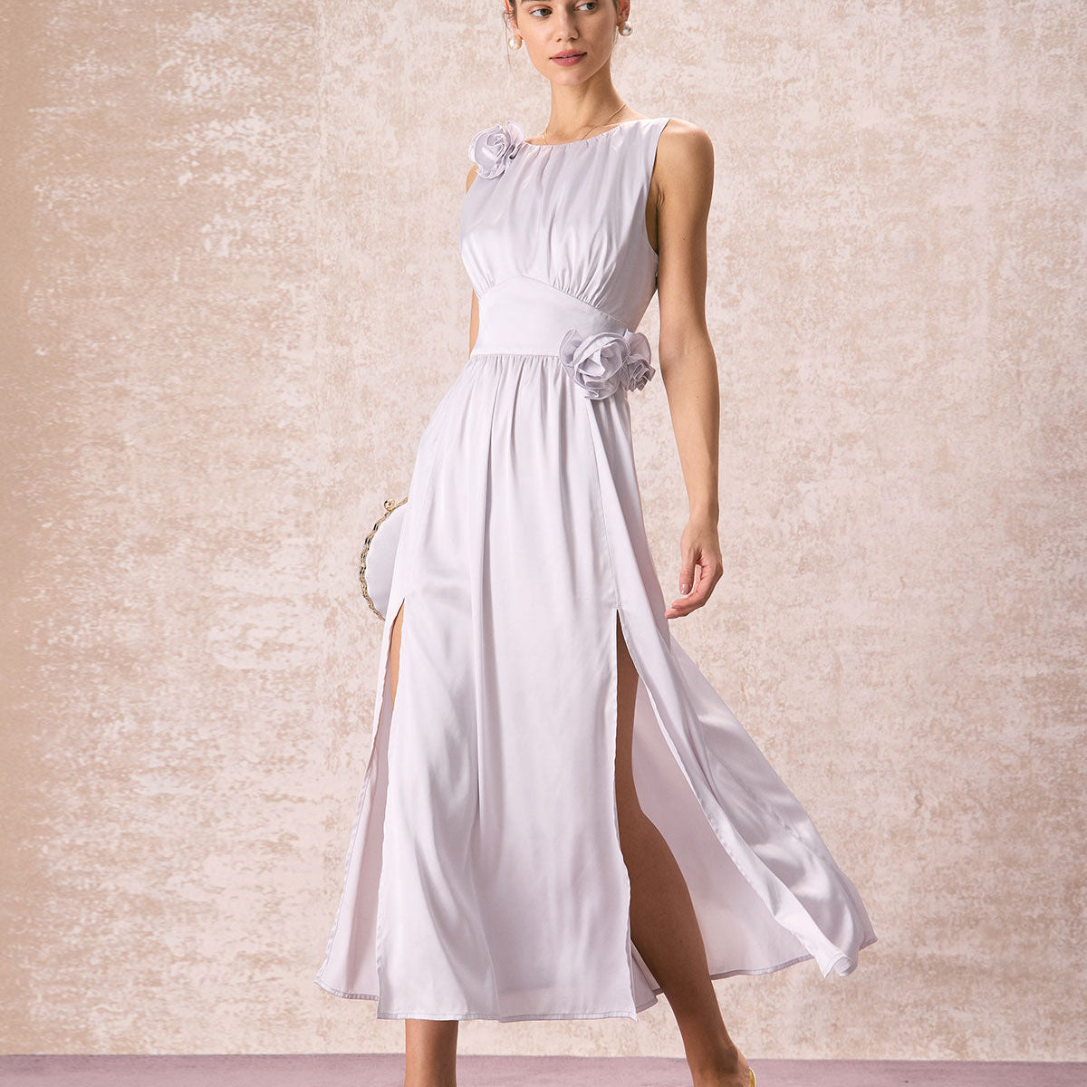 Belltoile™ Gümüş Kayık Yaka Çiçekli Saten Maxi Elbise