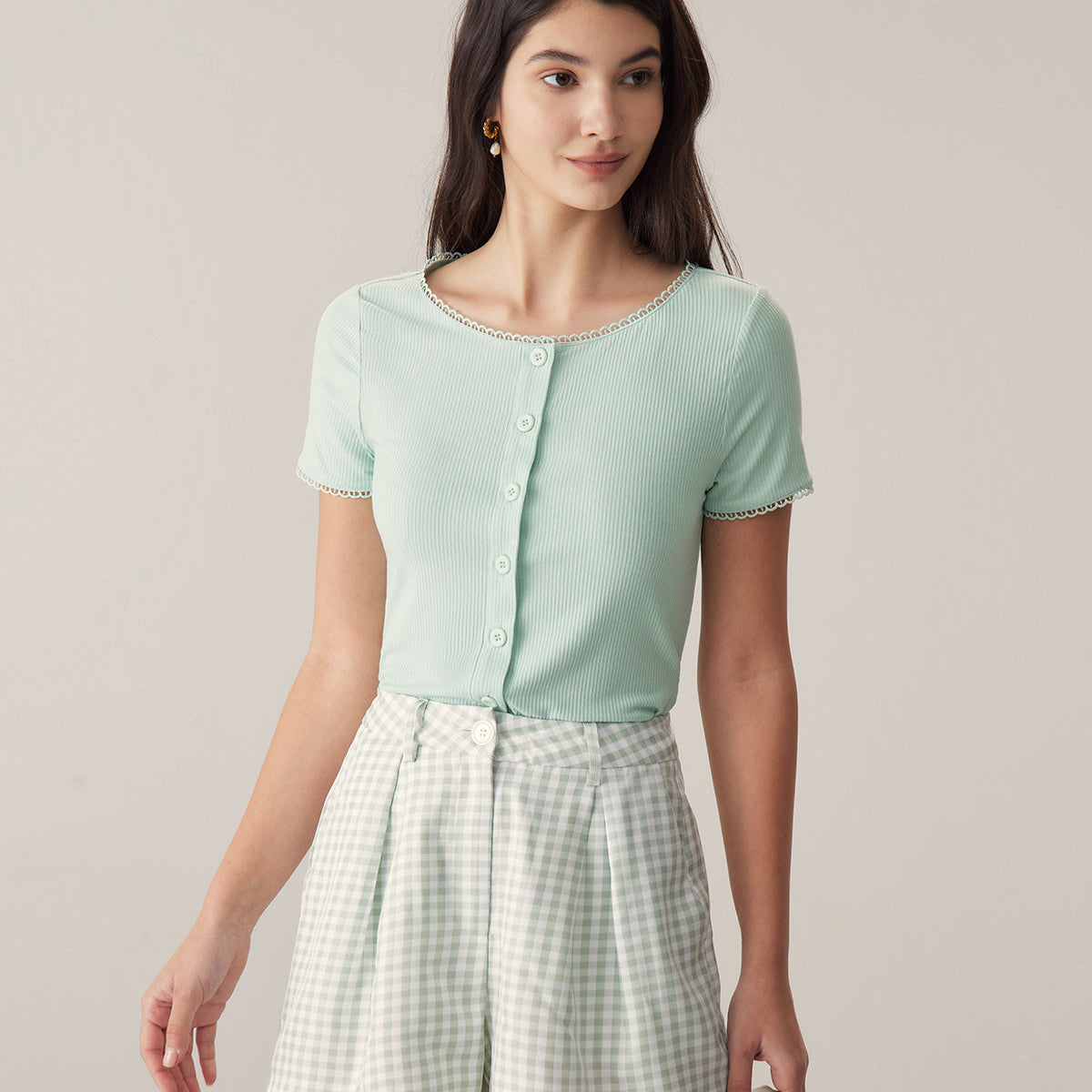 Belltoile™ Yeşil Yuvarlak Yaka Düğmeli Slim Tee