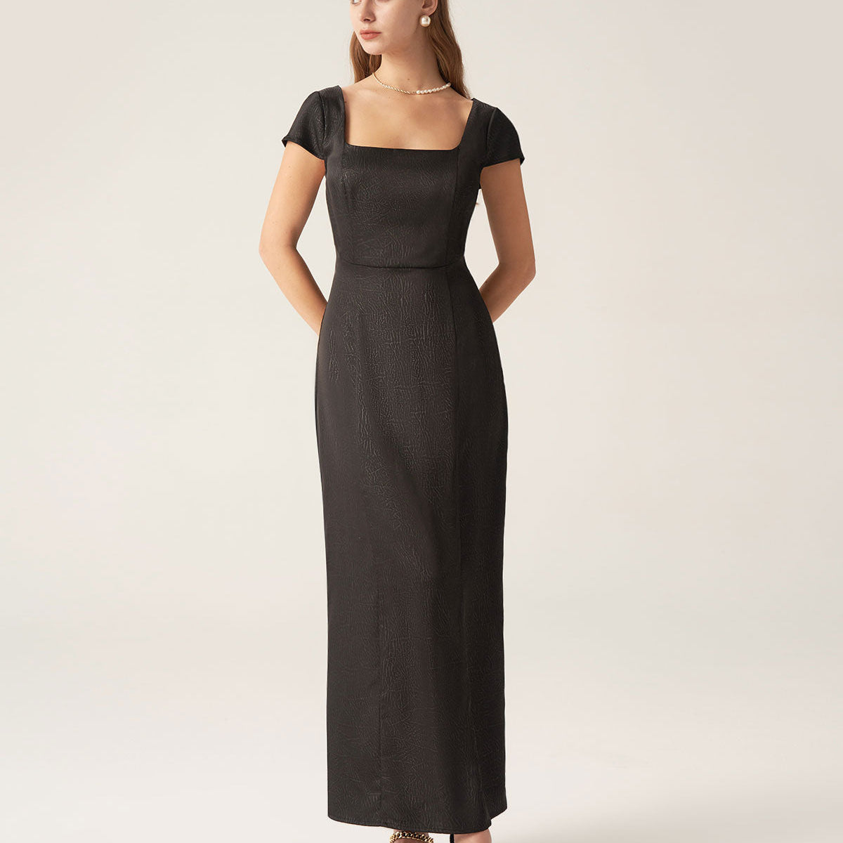 Belltoile™ Siyah Kare Yaka Kap Kol Maxi Elbise