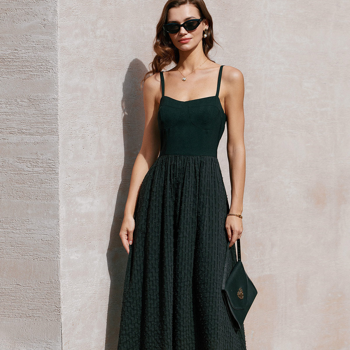 Belltoile Siyah Kalp Yaka Slip Midi Elbise