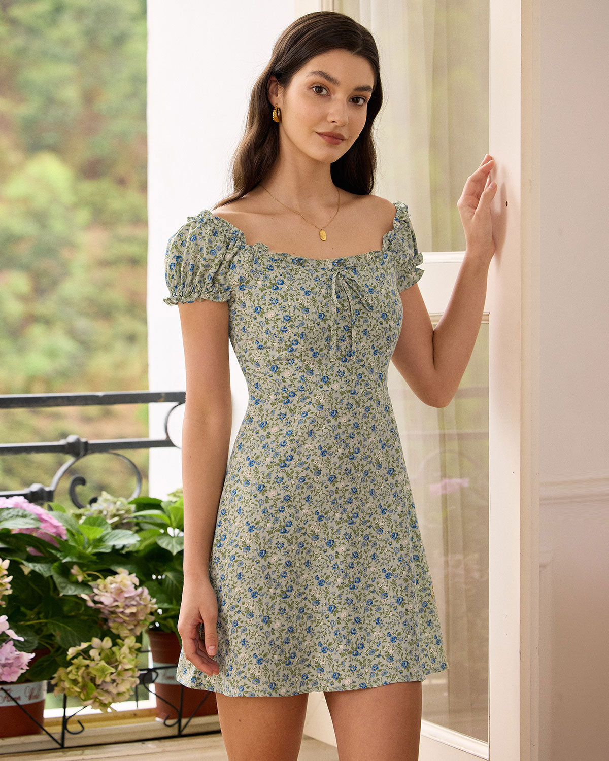 Belltoile™ Fırfırlı Kenarı Çiçekli Mini Elbise