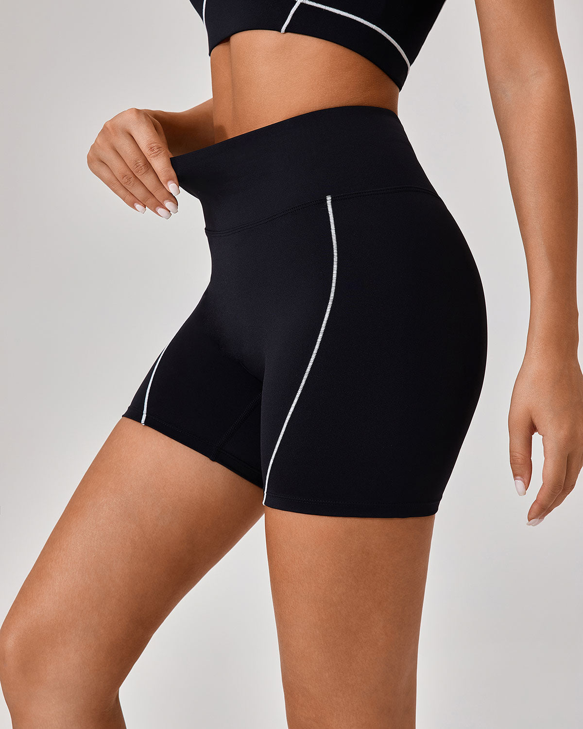 Belltoile™ Siyah Yüksek Bel Yoga Şortu