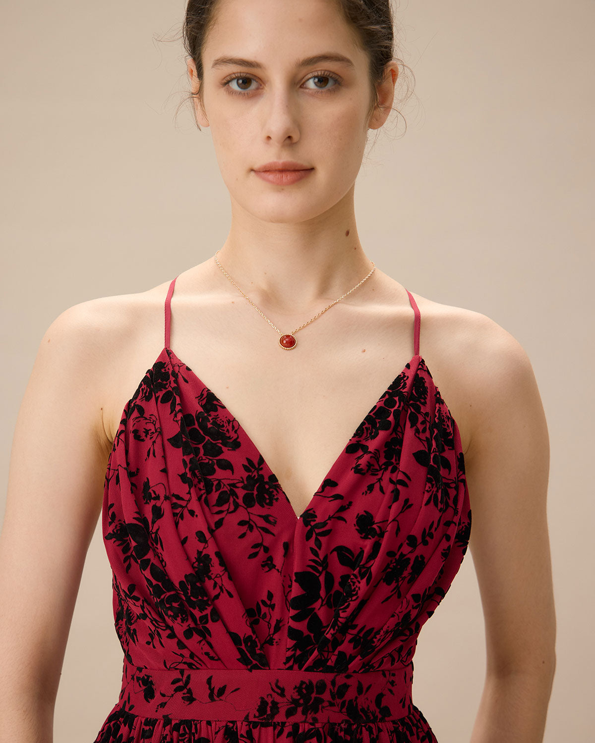 Belltoile™ Kırmızı Çiçek Floklu File Yırtmaçlı Maxi Elbise