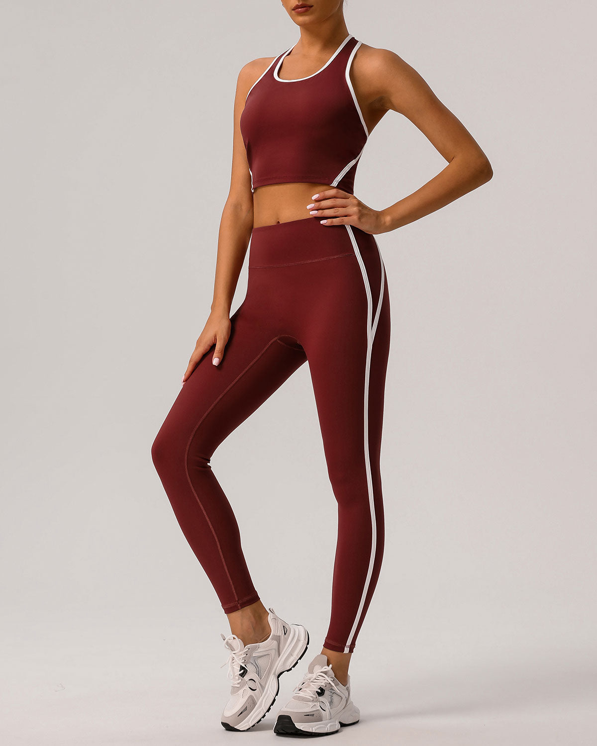 Belltoile™ Kırmızı Yuvarlak Yaka Yoga Atleti - Hafif Destekli
