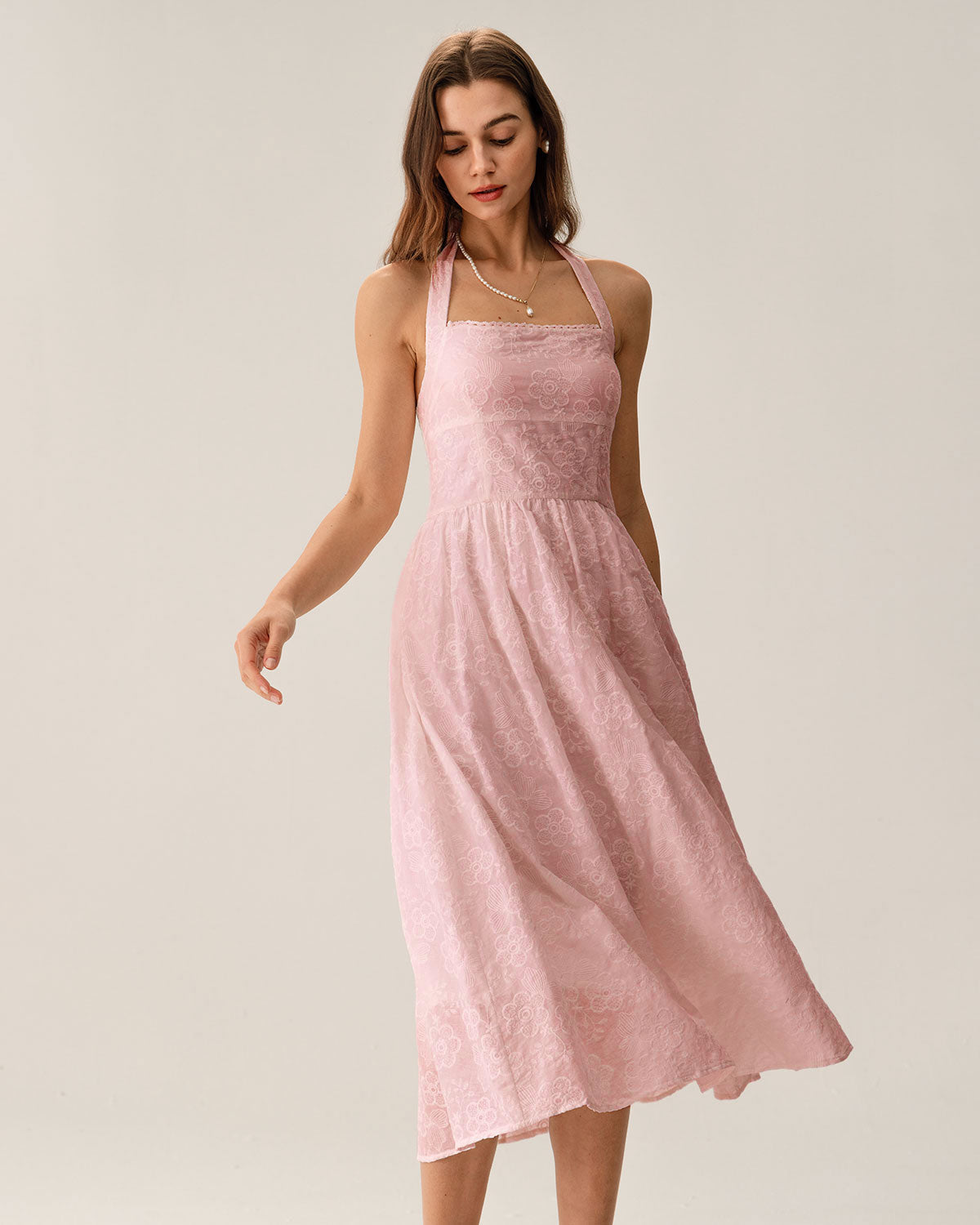Belltoile™ Pembe Nakışlı Boyundan Bağlamalı Midi Elbise