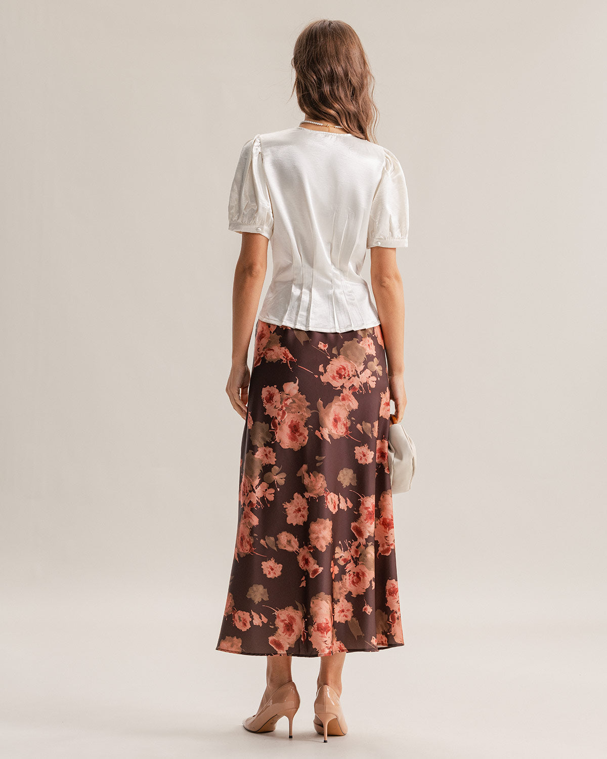 Belltoile™ Beyaz Saten V Yaka Dantelli Bluz