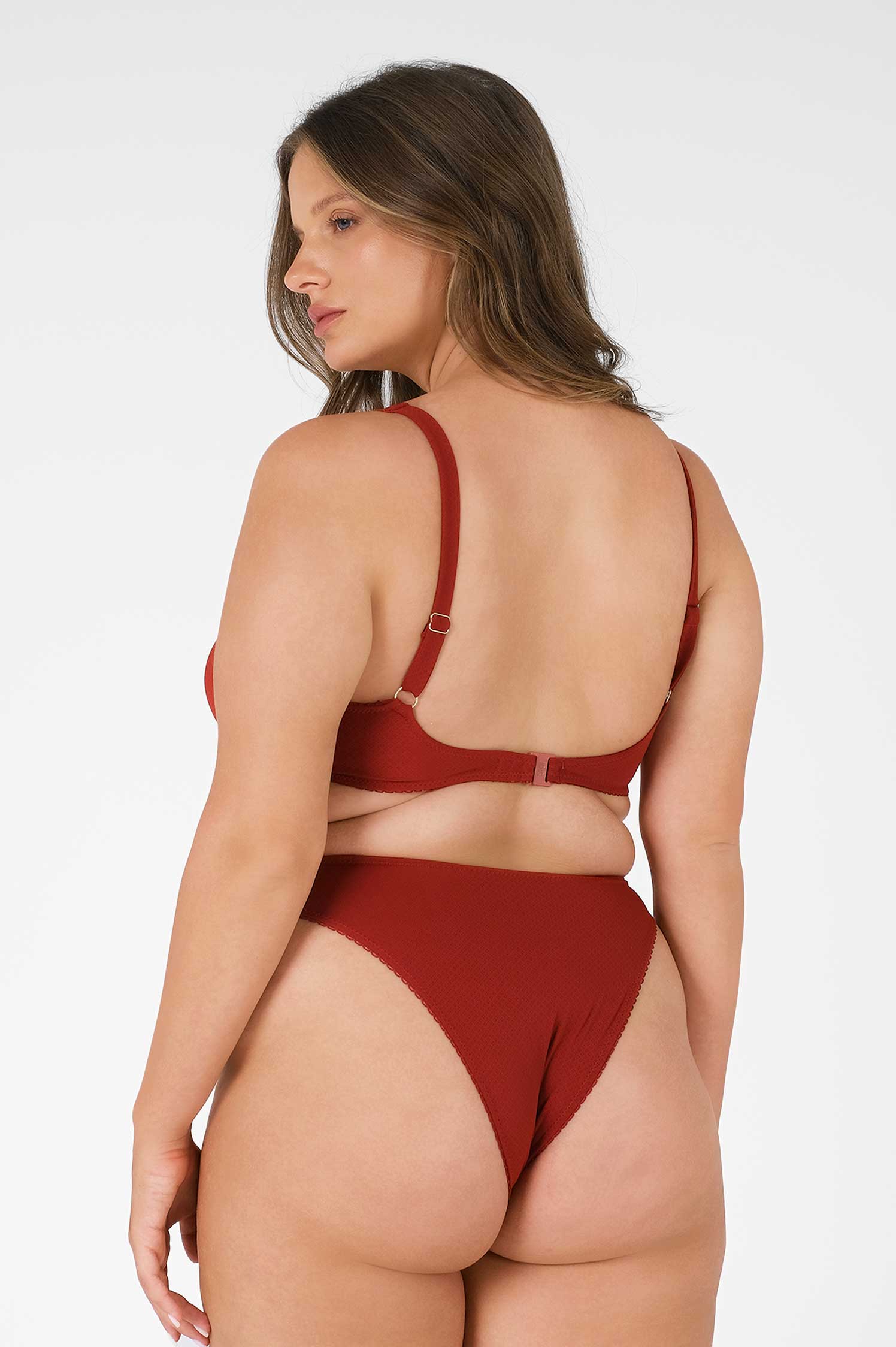 Belltoile™ Elena Destekli Bikini Üstü / Kiraz Şarabı Noktalı
