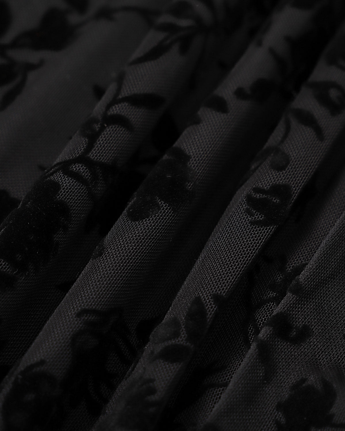 Belltoile™ Siyah Çiçek Floklu File Yırtmaçlı Maxi Elbise