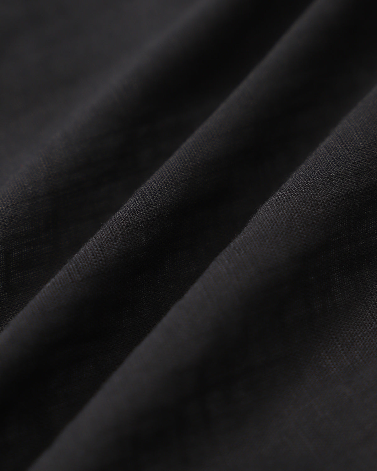 Belltoile™ Siyah V Yaka Fırfırlı Bluz