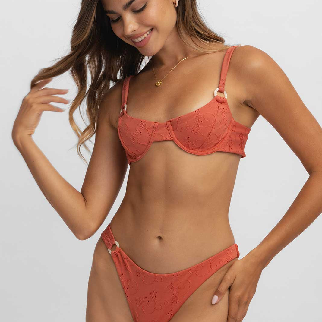Belltoile™ Portia Halkalı Orta Kapalı Alt / Baharat Dantel