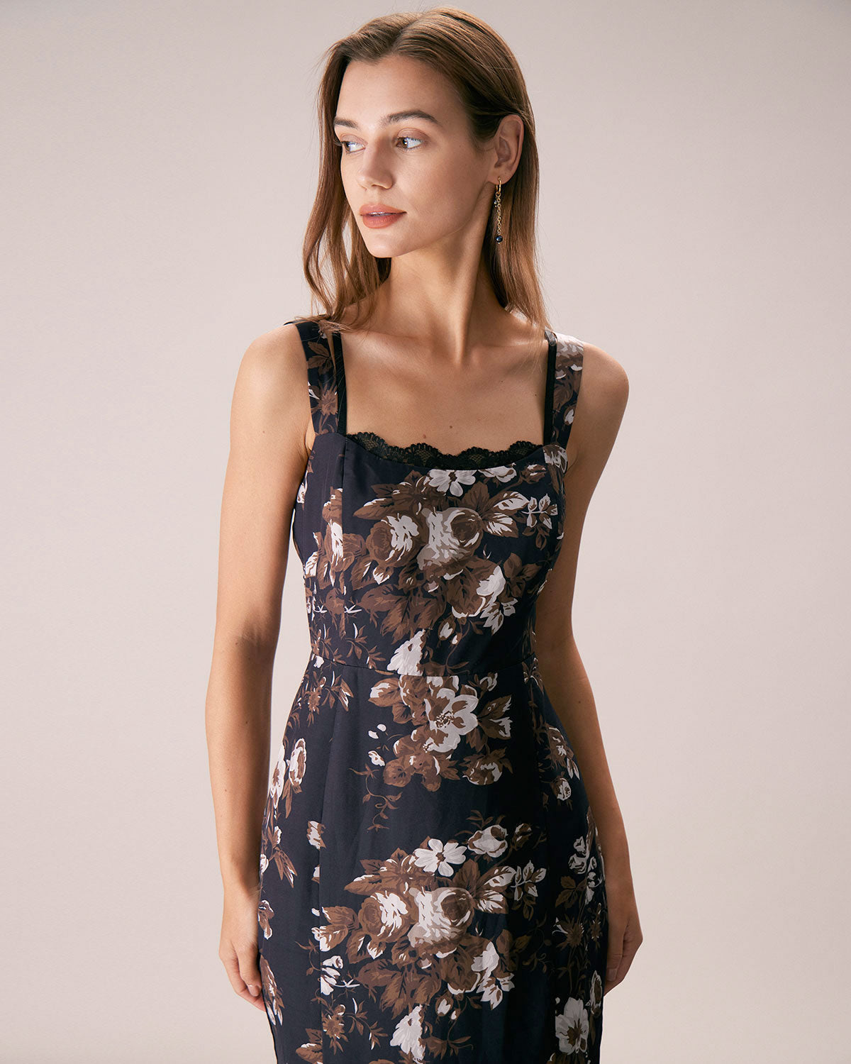 Belltoile™ Siyah Dantelli Çiçekli Deniz Kızı Maxi Elbise