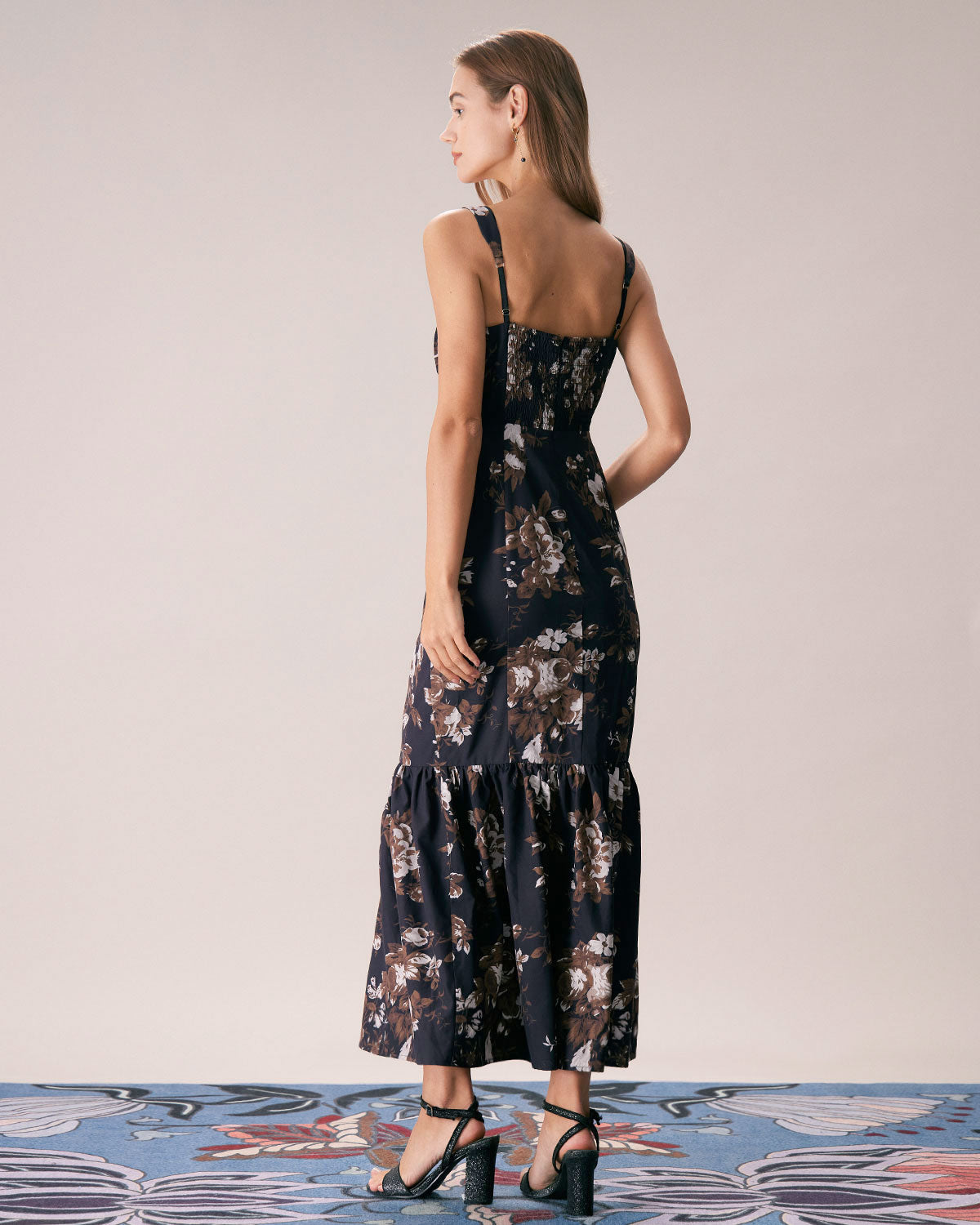 Belltoile™ Siyah Dantelli Çiçekli Deniz Kızı Maxi Elbise
