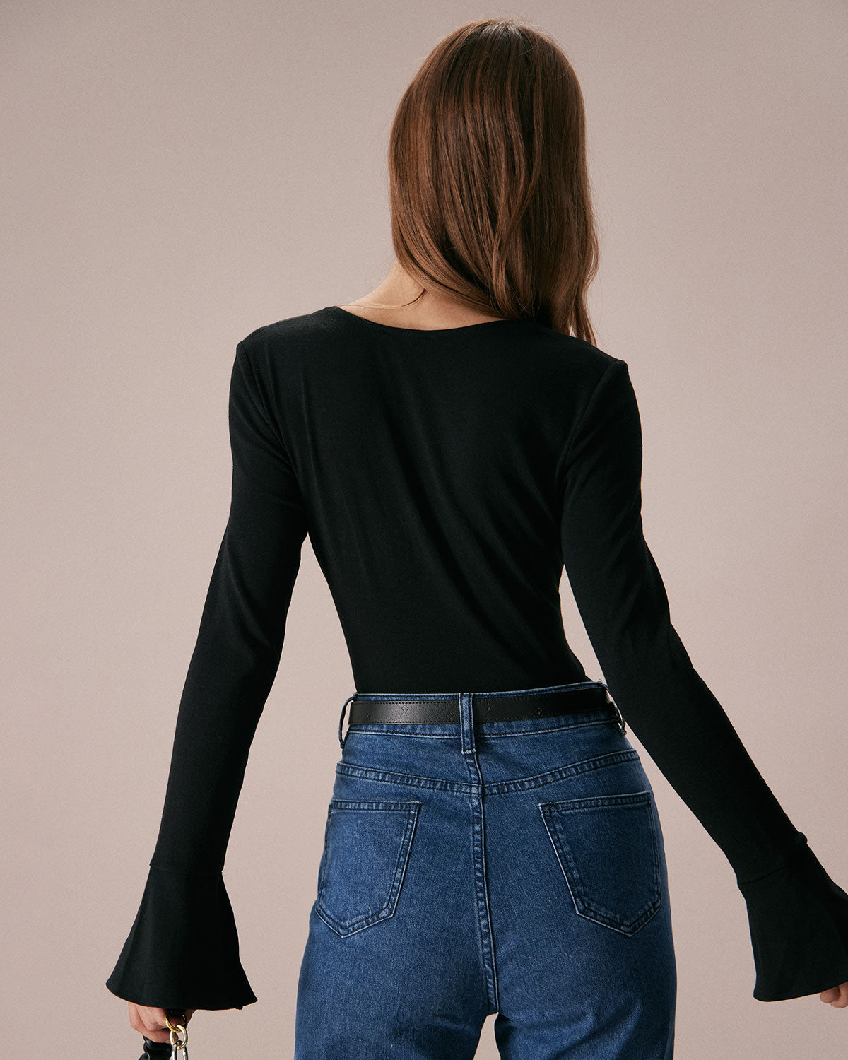 Belltoile™ Siyah Kare Yaka Yırtmaçlı Geniş Kol Tişört