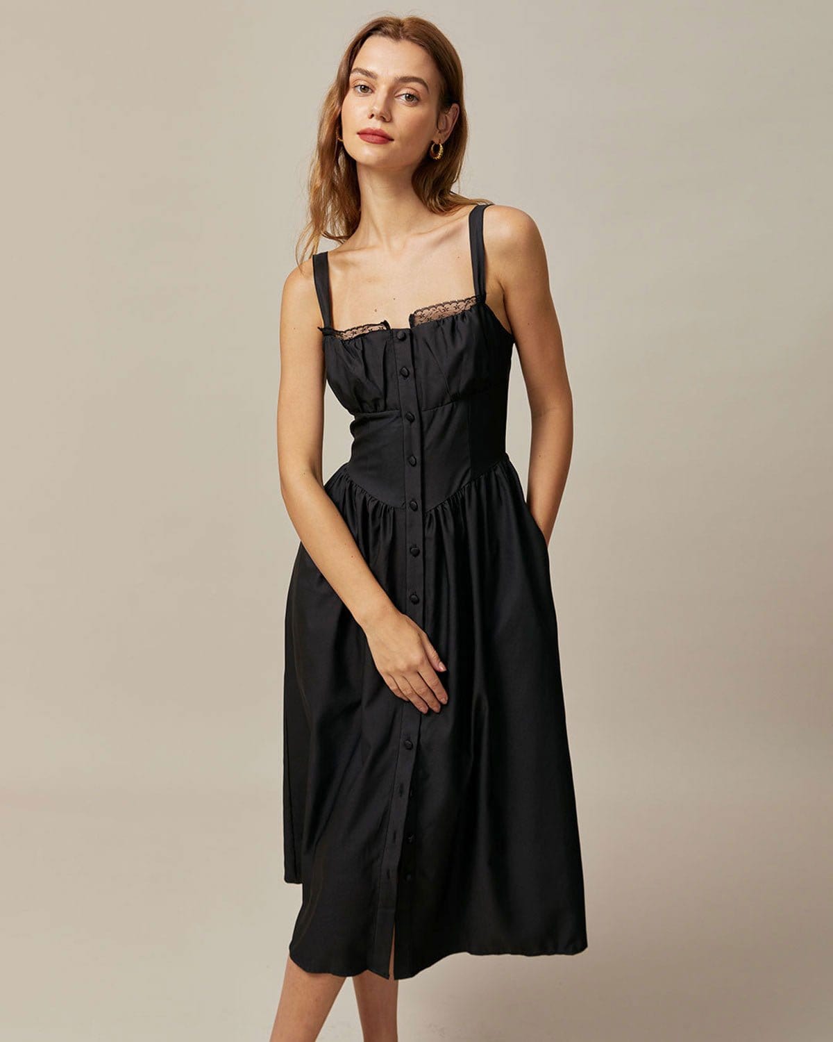 Belltoile Siyah Kare Yaka Dantelli Cami Midi Elbise