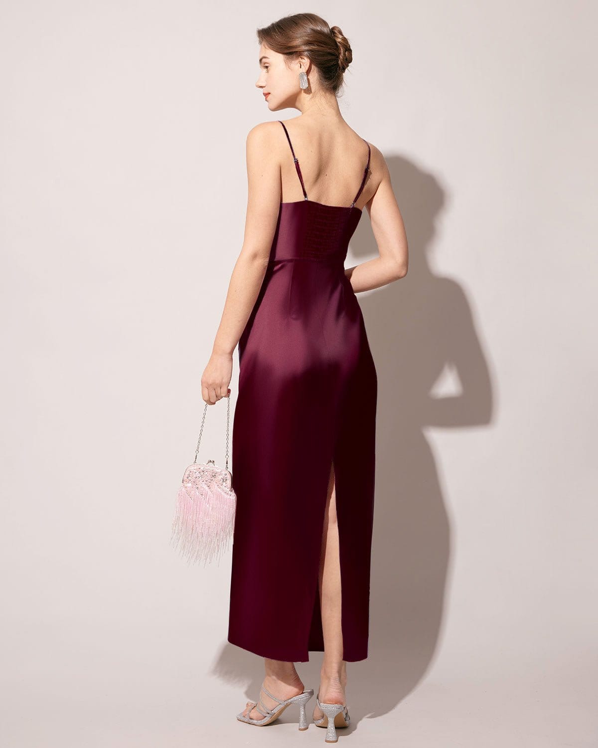 Belltoile™ Kırmızı Sırt Yırtmaçlı Saten Askılı Maxi Elbise