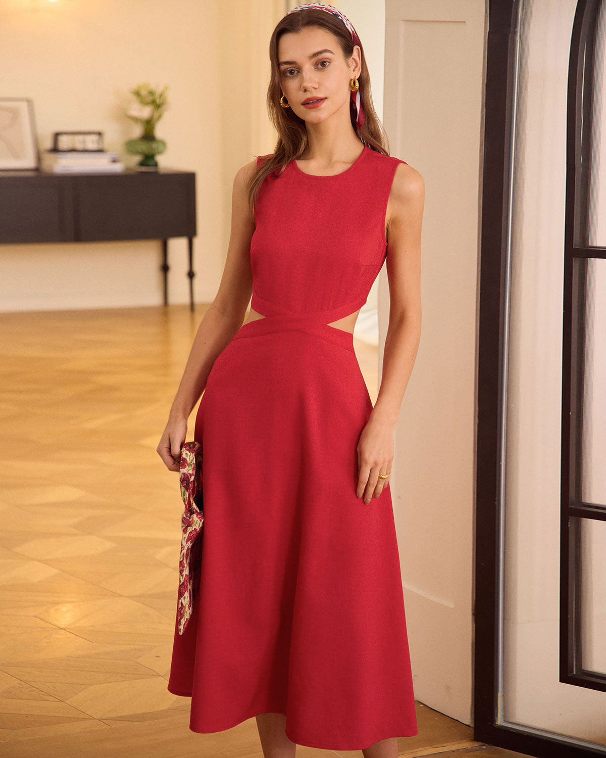 Belltoile Kırmızı Yuvarlak Yaka Cut-Out Midi Elbise