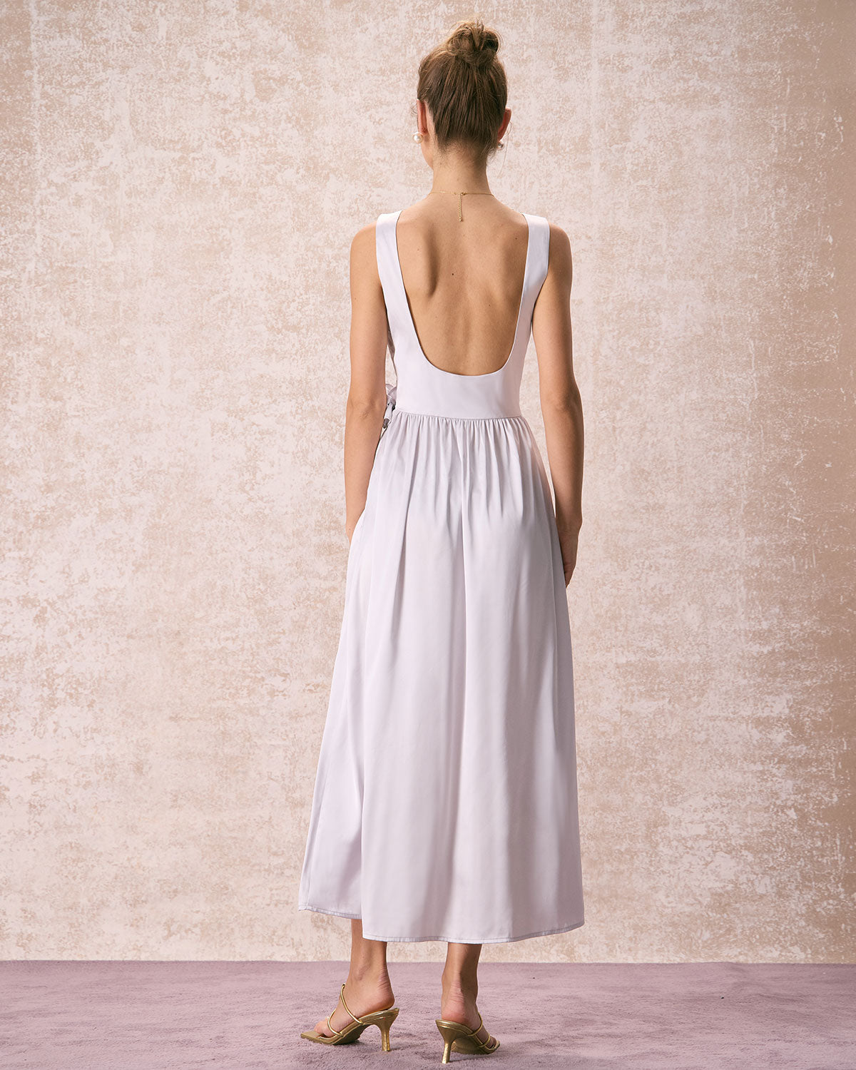 Belltoile™ Gümüş Kayık Yaka Çiçekli Saten Maxi Elbise