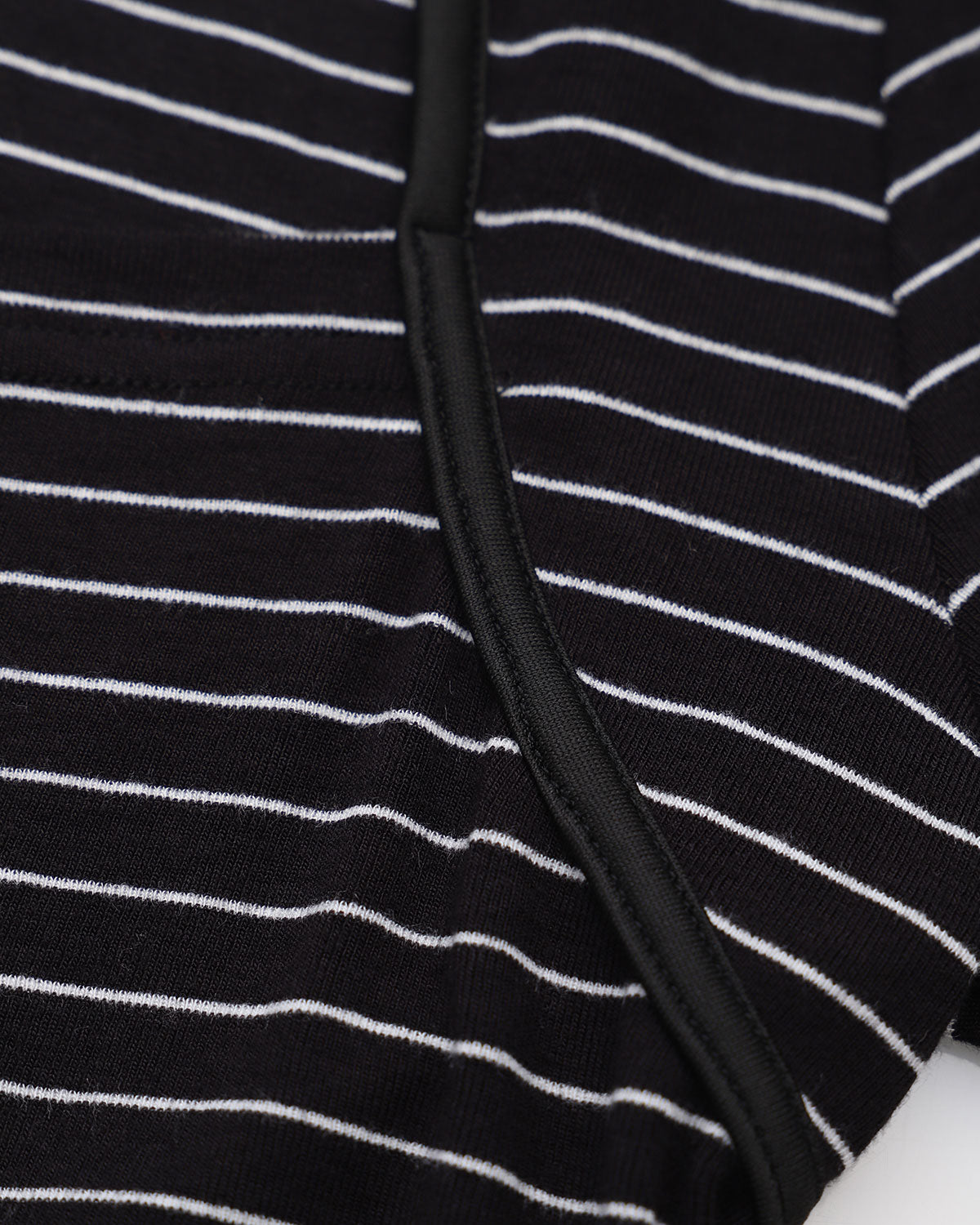 Belltoile™ Siyah Kare Yaka Çizgili Triko Tişört