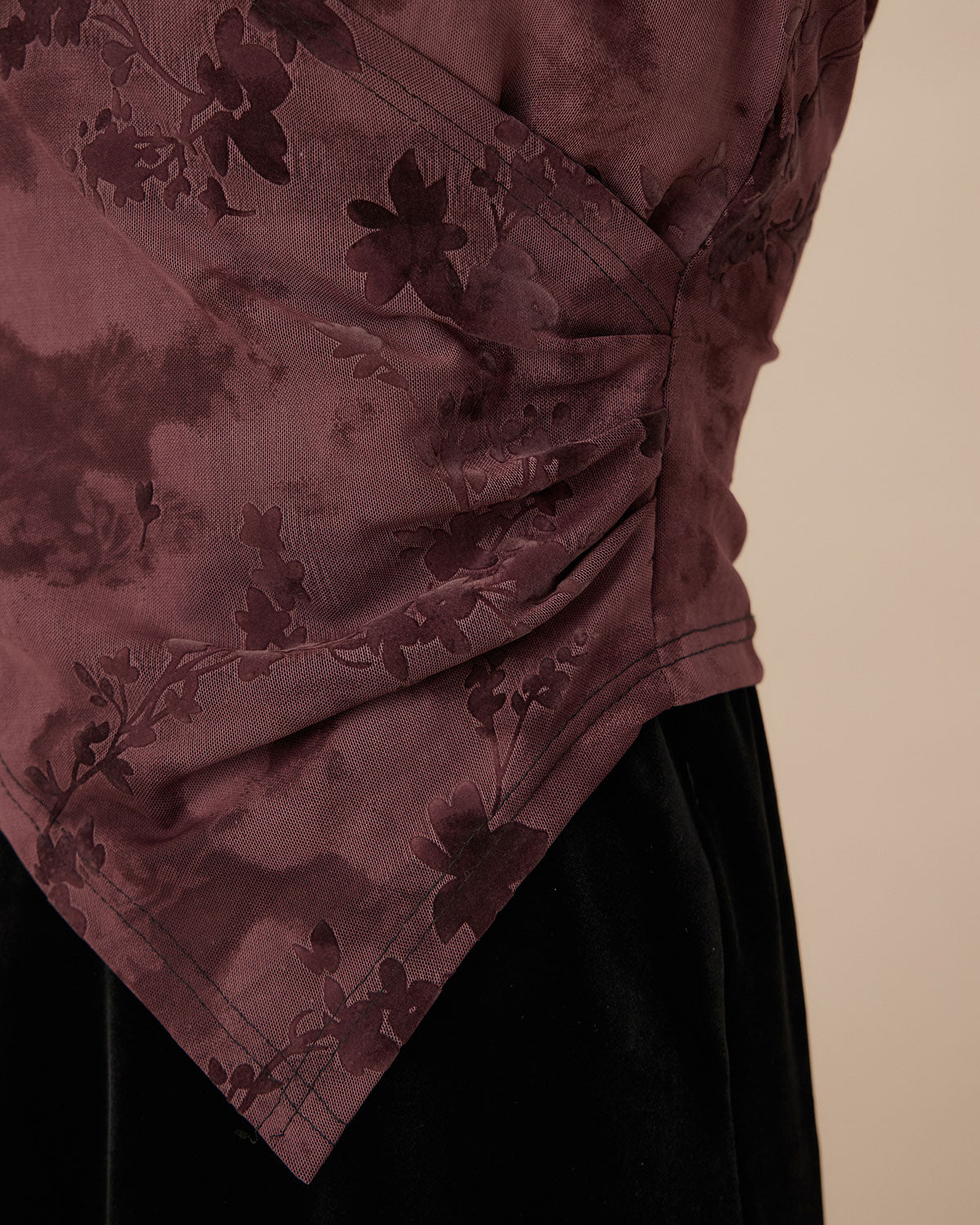 Belltoile™ Mor Çiçekli Dantelli Anvelop Tişört