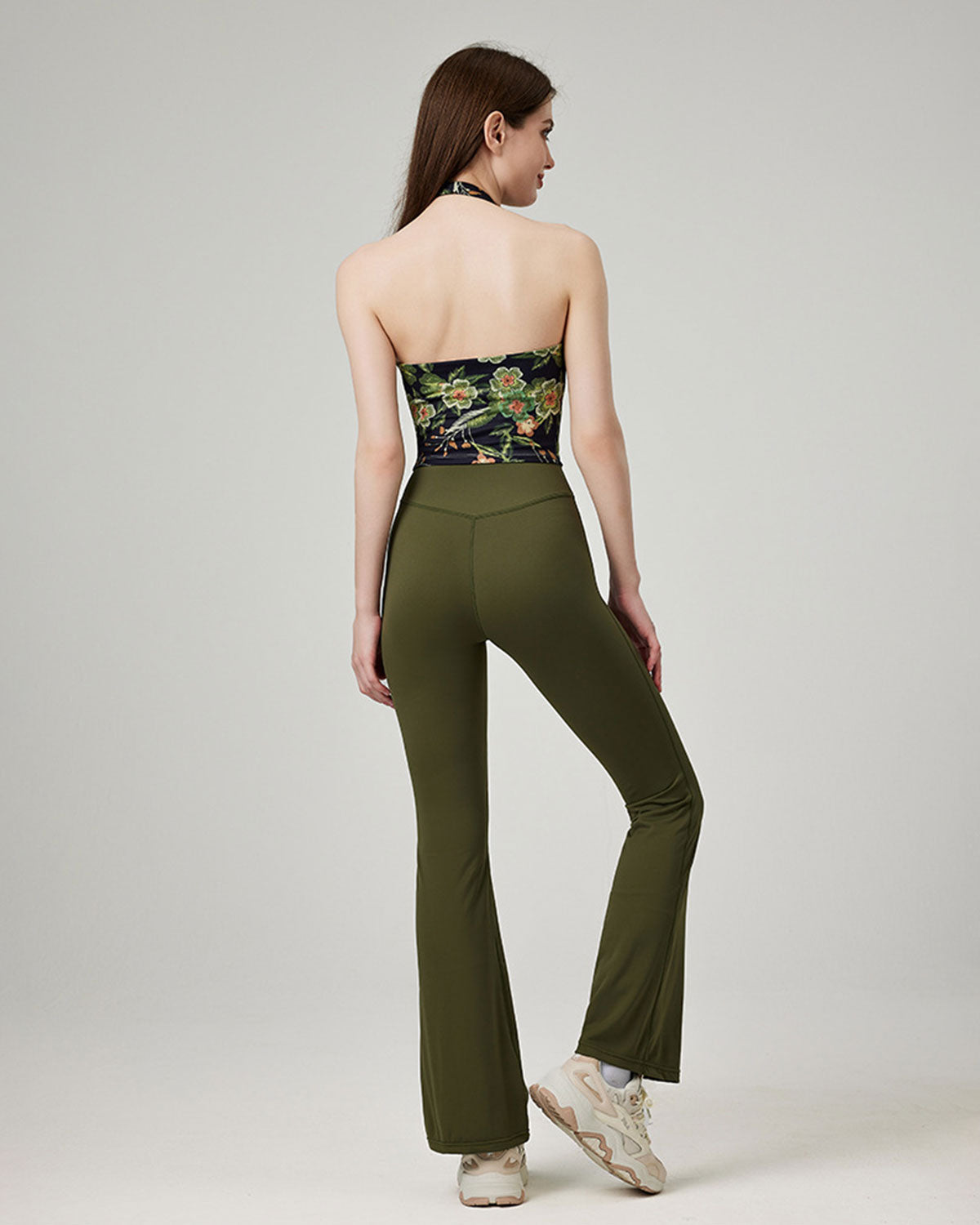 Belltoile™ Yeşil Çiçekli Camiş - Orta Destek