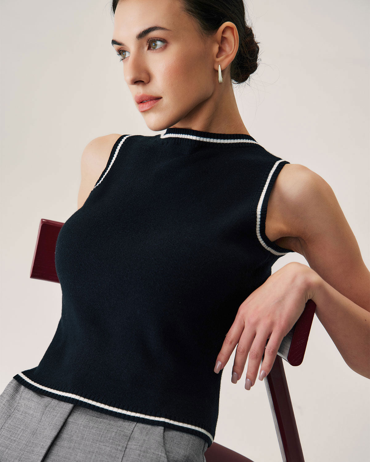 Belltoile™ Siyah Kontrastlı Nervürlü Örgü Atlet
