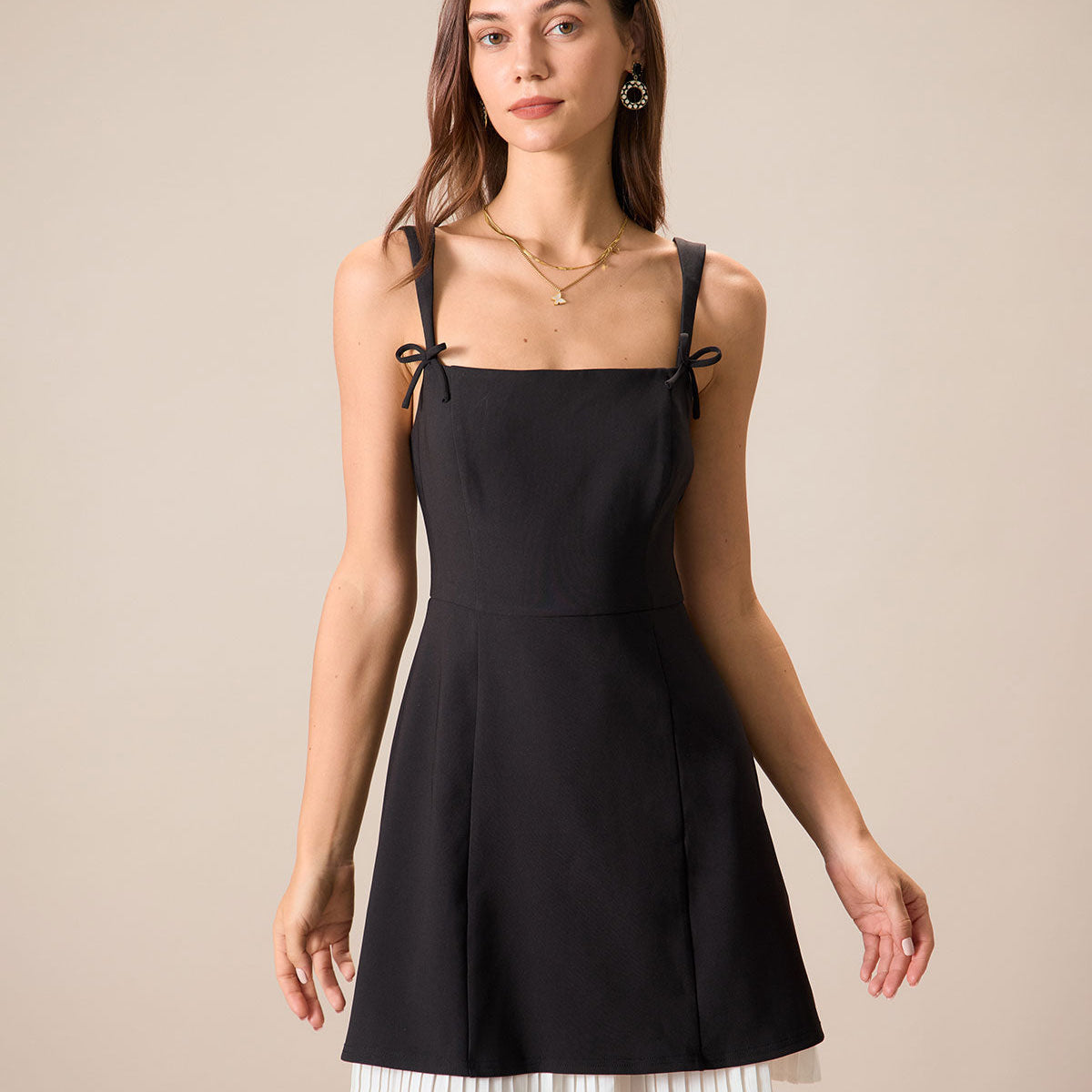 Belltoile™ Siyah Kontrastlı Fiyonklu Slip Mini Elbise