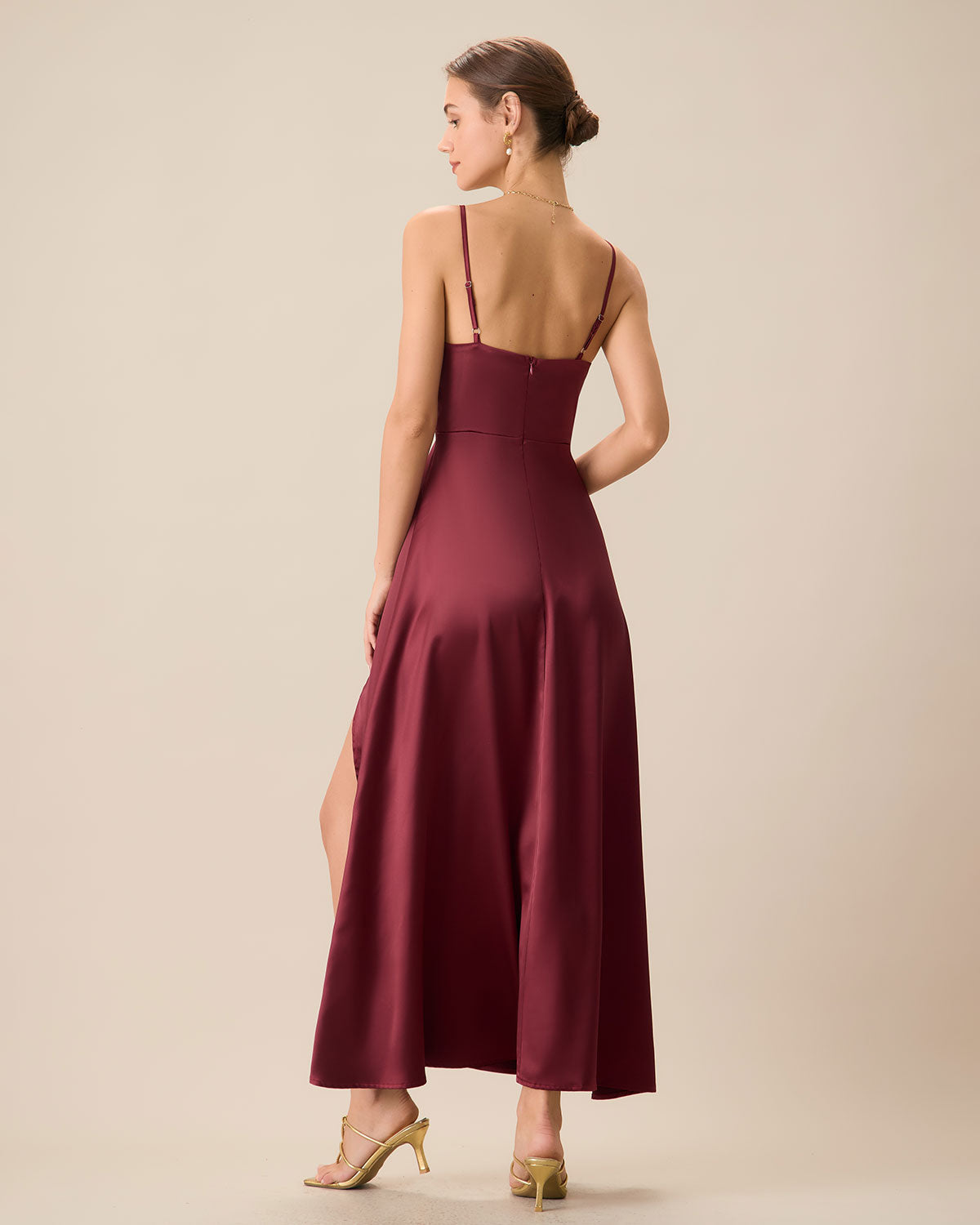 Belltoile Kırmızı Saten Yırtmaçlı Maxi Elbise