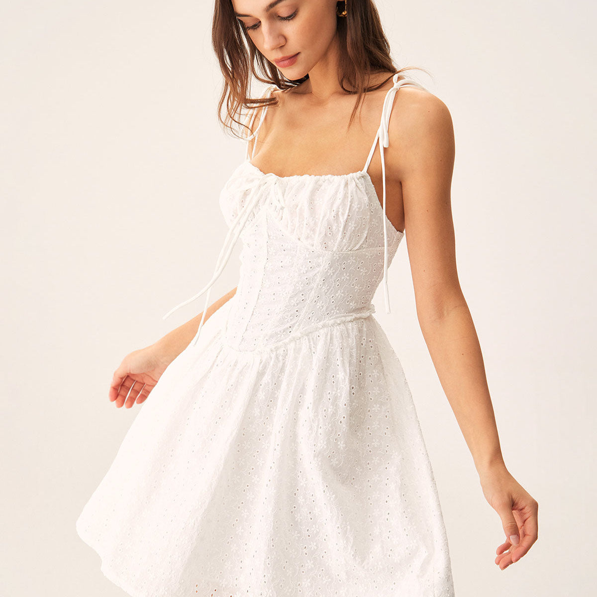 Belltoile™ Beyaz Dantelli Korse Slip Mini Elbise