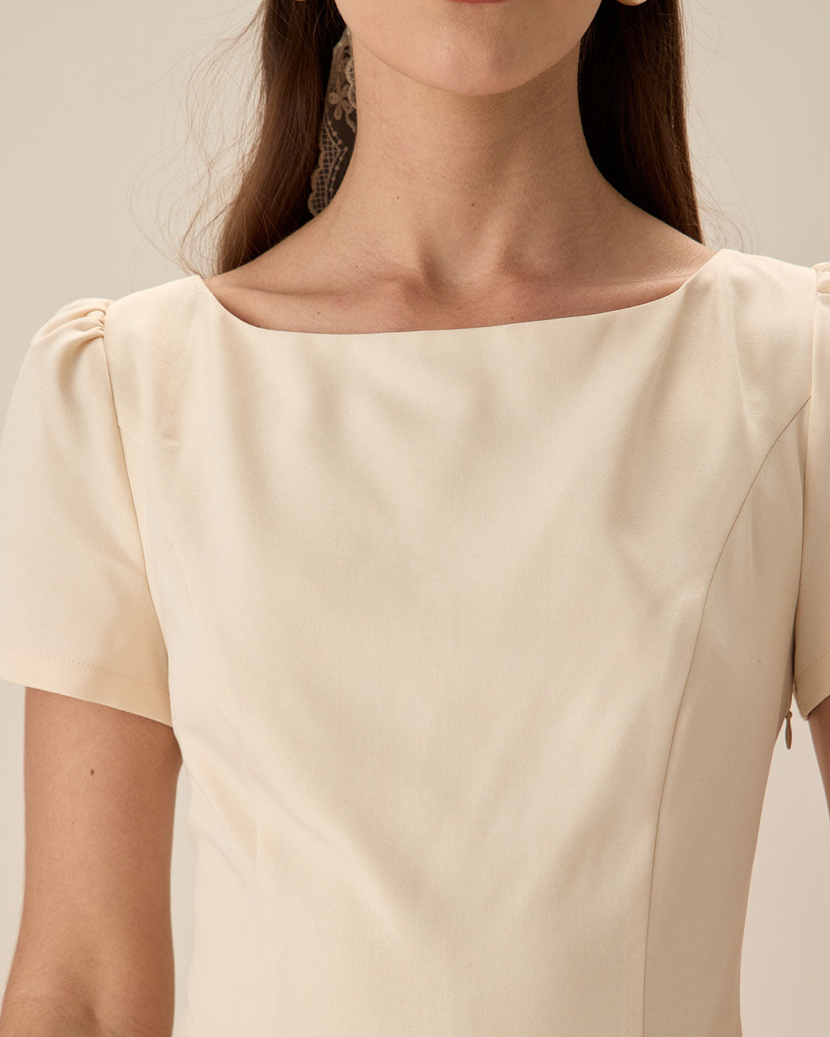Belltoile™ Kayısı Kayık Yaka Sırtı Açık Mini Elbise