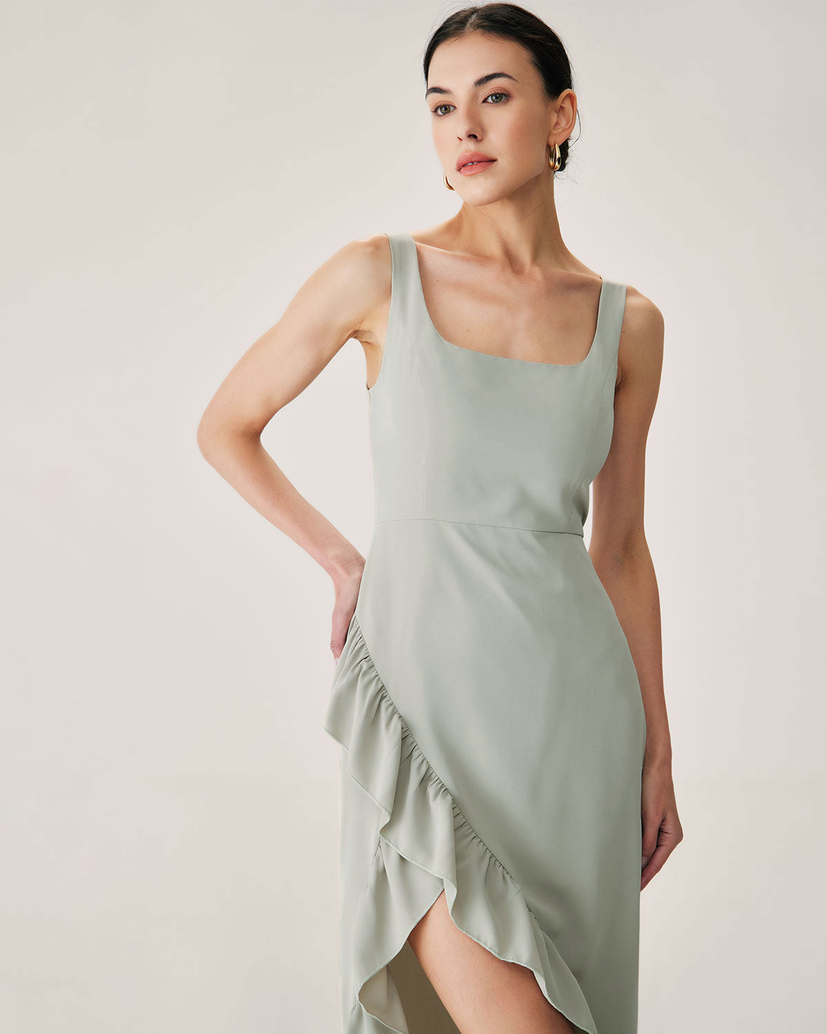 Belltoile™ Yeşil Fırfırlı Yırtmaçlı Slip Maxi Elbise