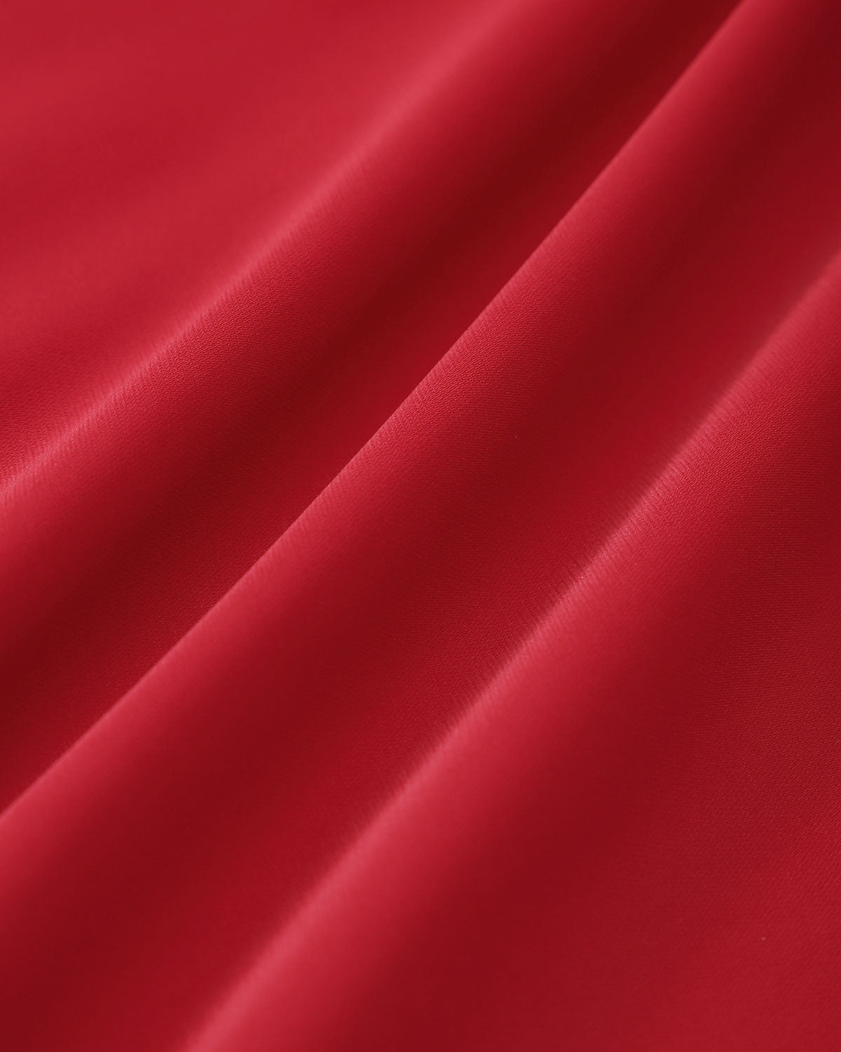 Belltoile™ Kırmızı Kontrast Yırtmaçlı Slip Midi Elbise