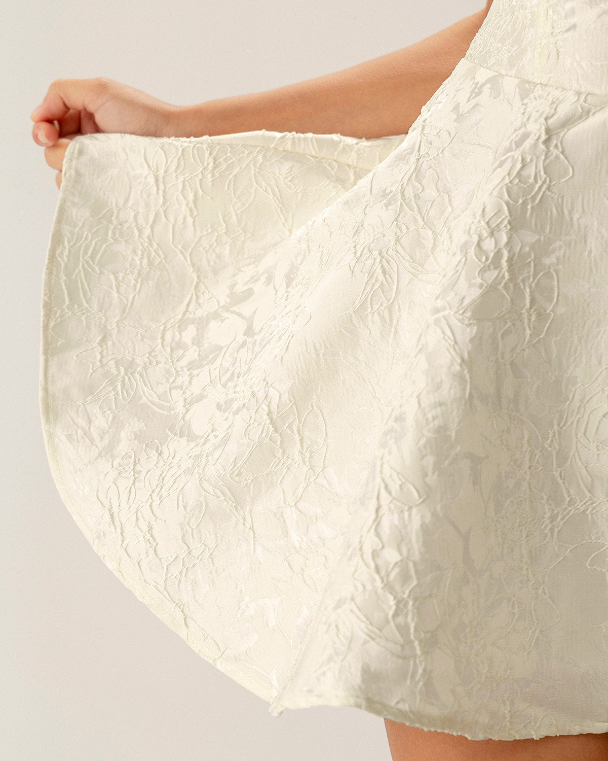 Belltoile Beyaz Jakarlı Dantelli Slip Mini Elbise