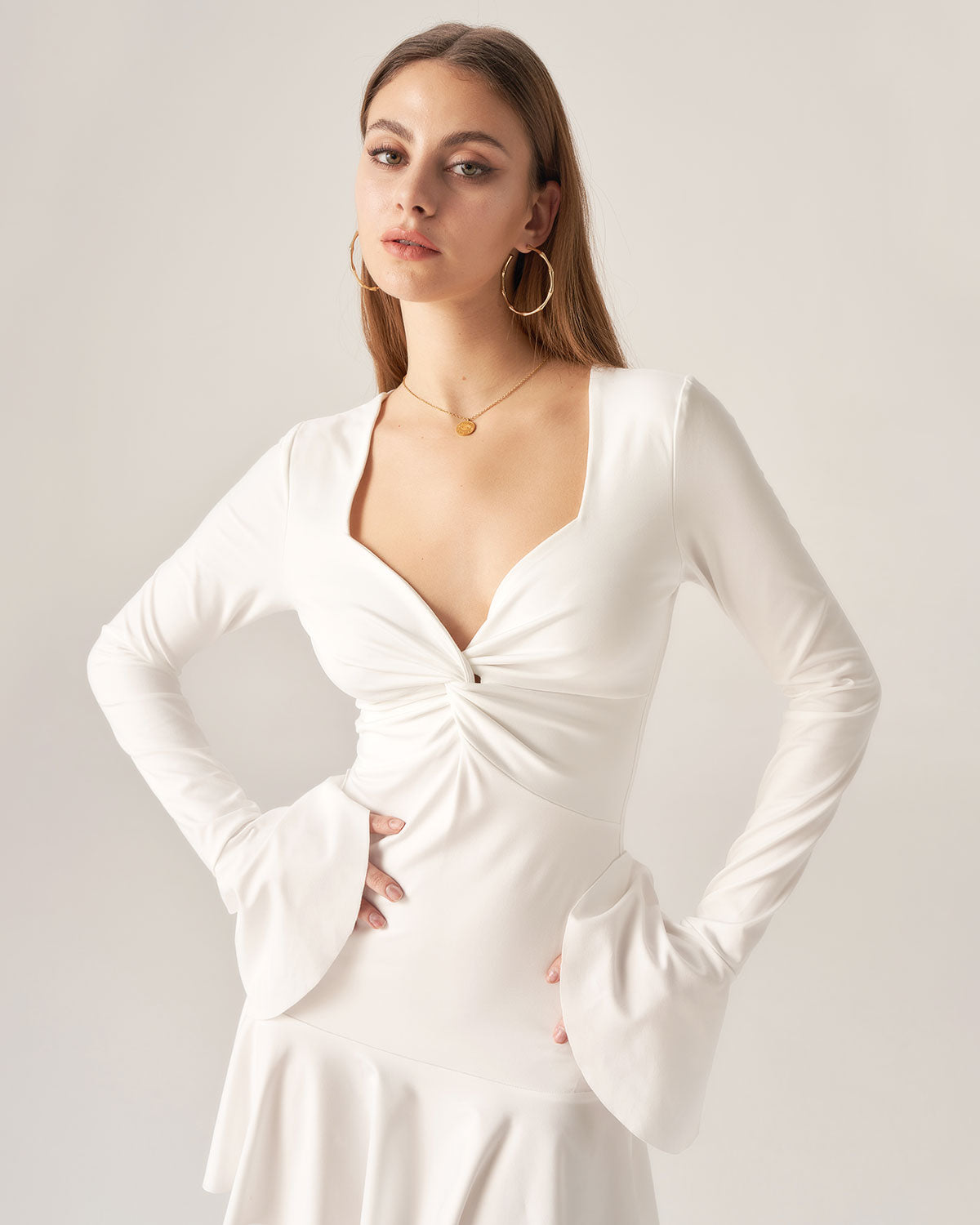 Belltoile™ Bettydress-Beyaz Fırfırlı Büküm Mini Elbise