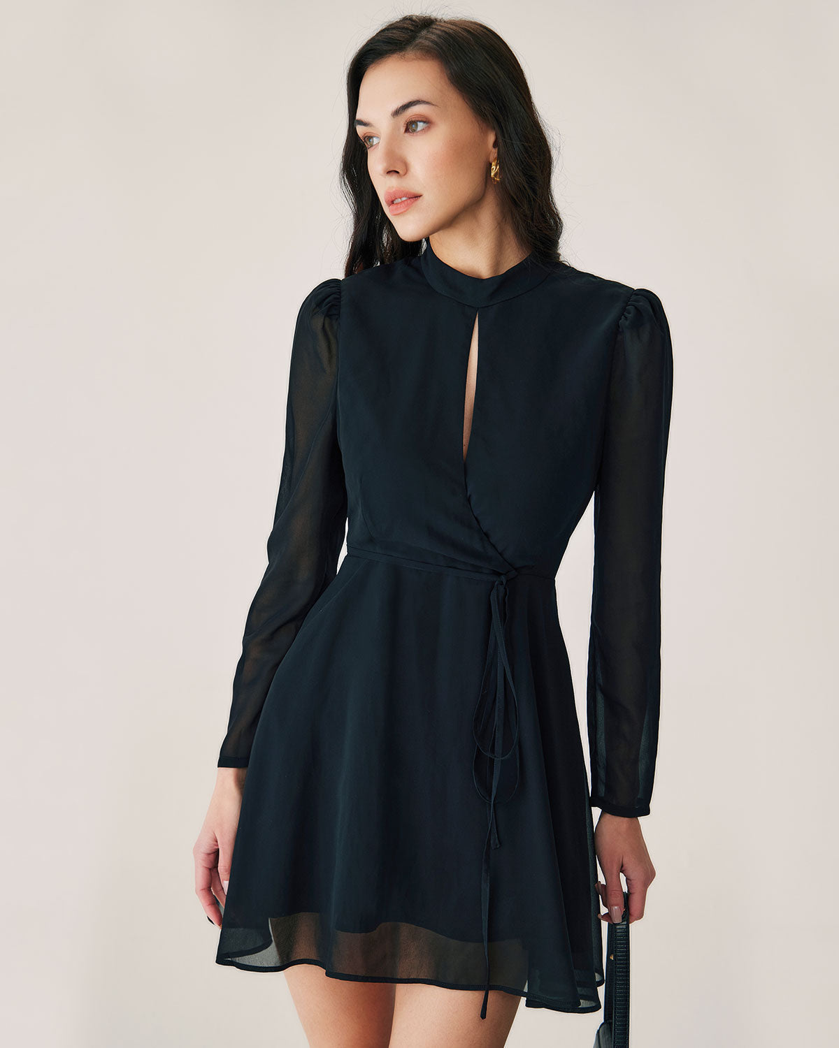 Belltoile™ Siyah Şifon Anvelop Mini Elbise
