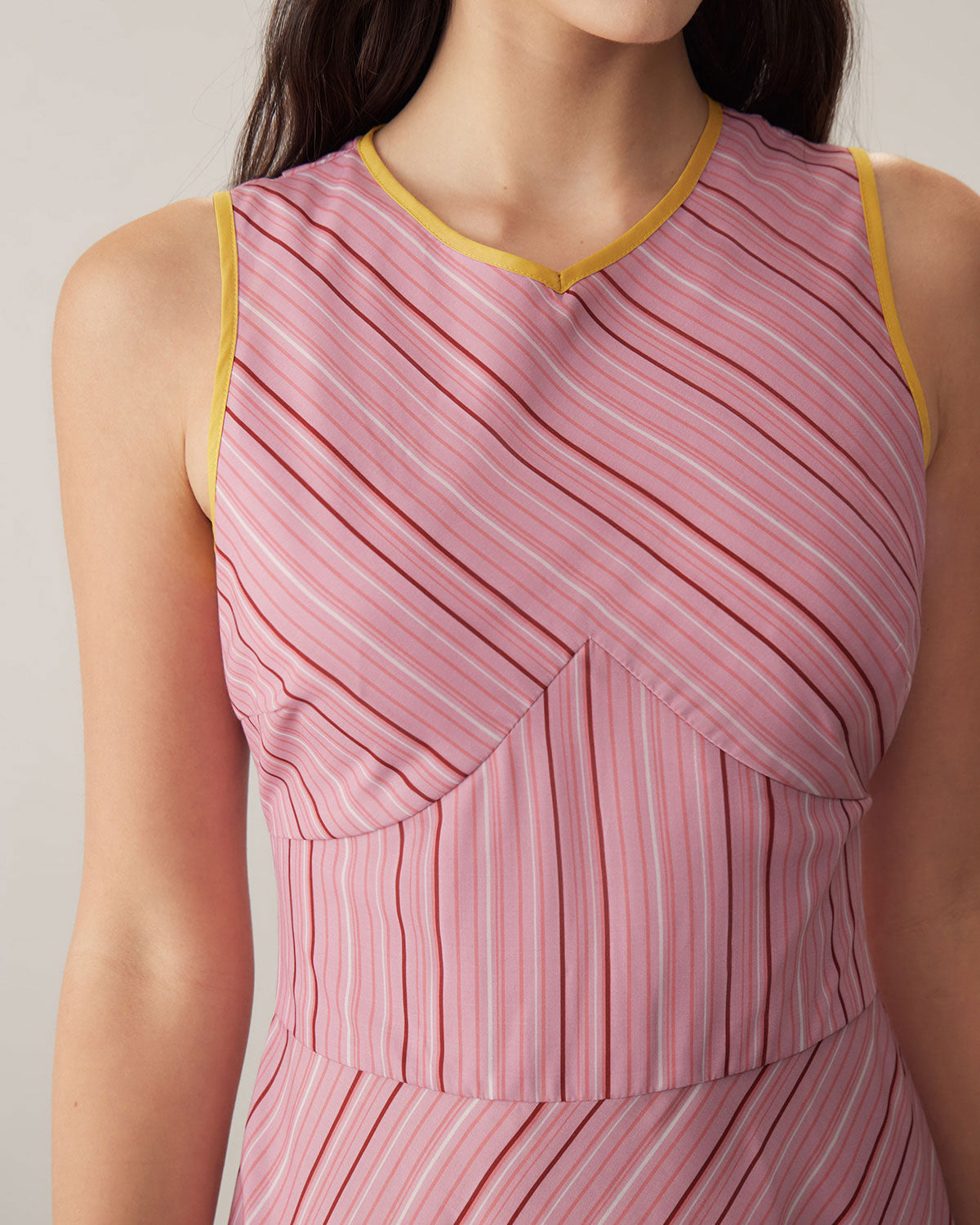 Belltoile™ Pembe Çizgili V Yaka Kolsuz Midi Elbise