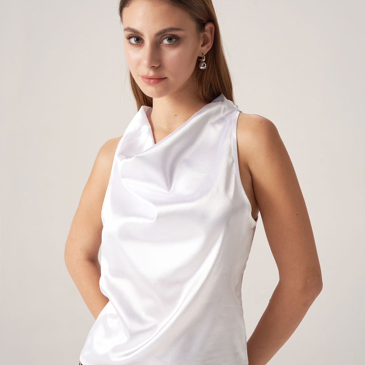 Belltoile™ Bettydress-Beyaz Saten Kapüşonlu Yaka Yelek